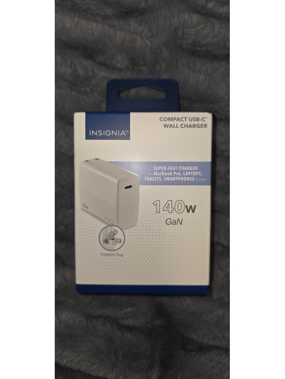 Insignia 140W GaN Compact USB C Wall Charger
